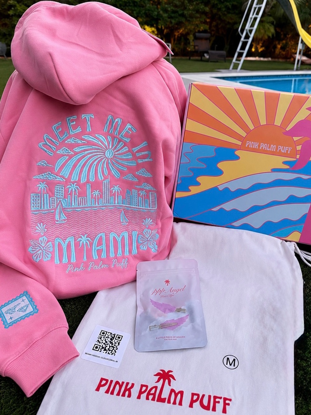 Pink Palm Puff Meet Me in Miami Hoodie Size M NWT +Box + Dust Bag + Hair Clips